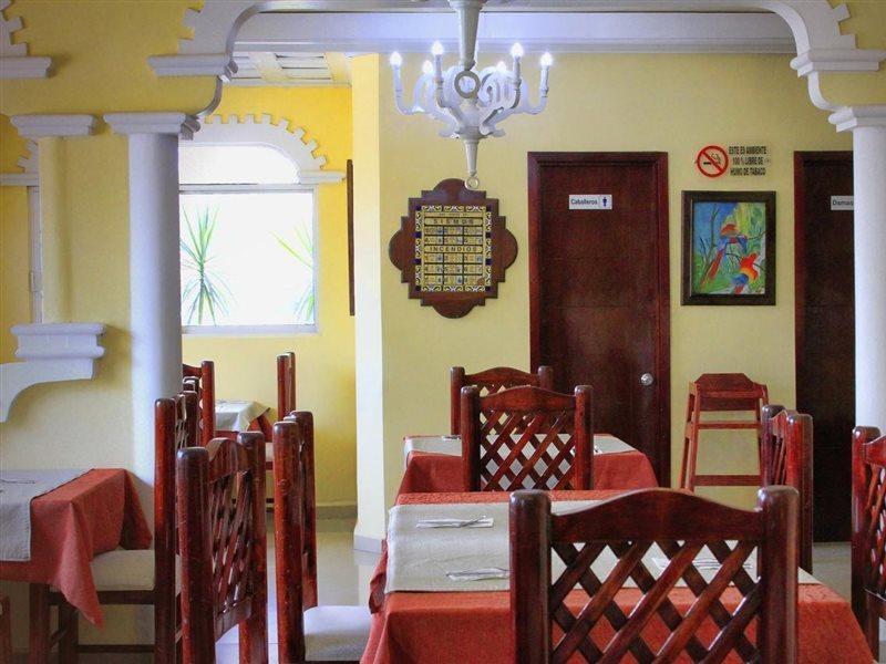 Hotel Báez Carrizal Villahermosa Kültér fotó