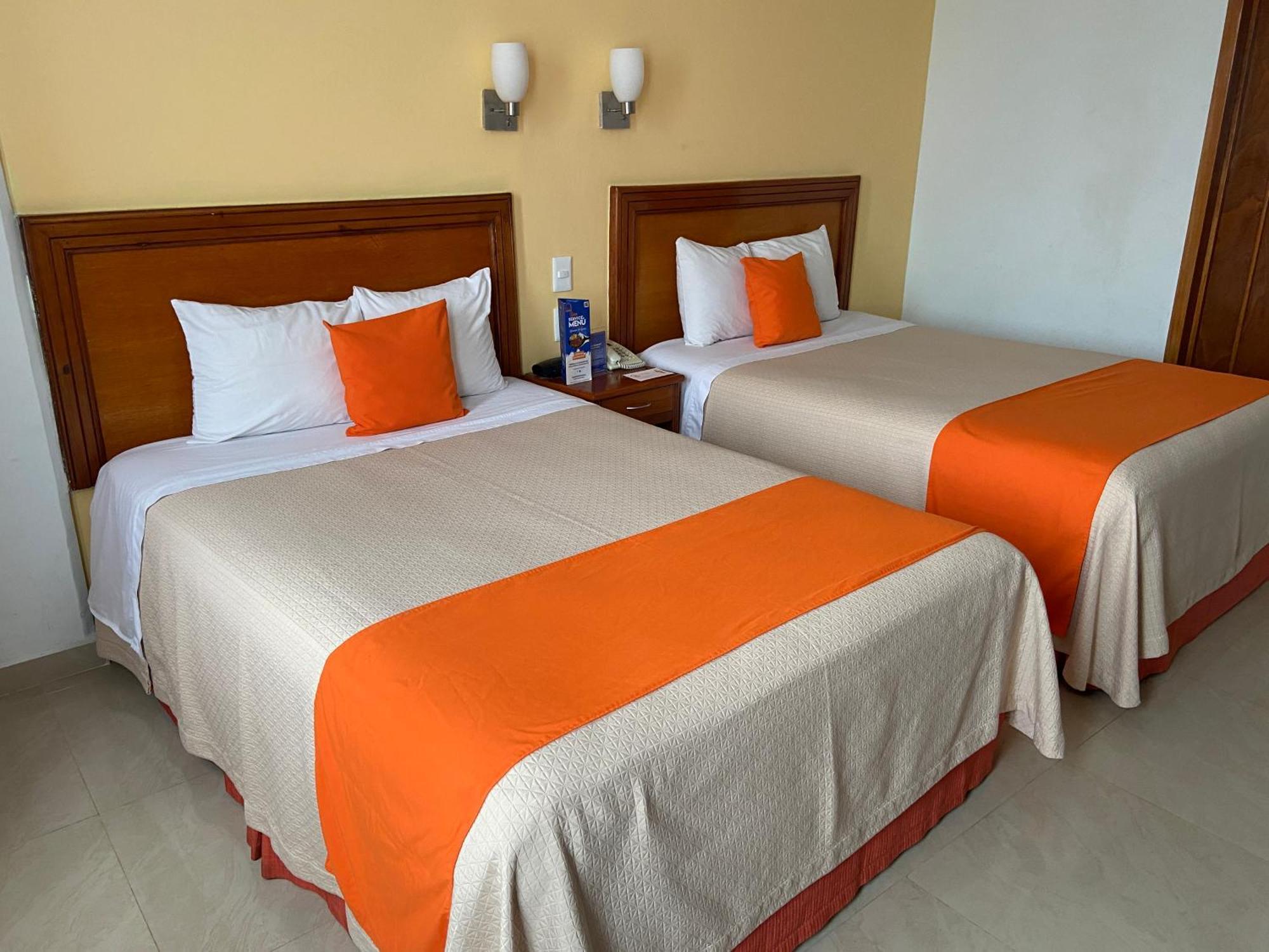 Hotel Báez Carrizal Villahermosa Kültér fotó